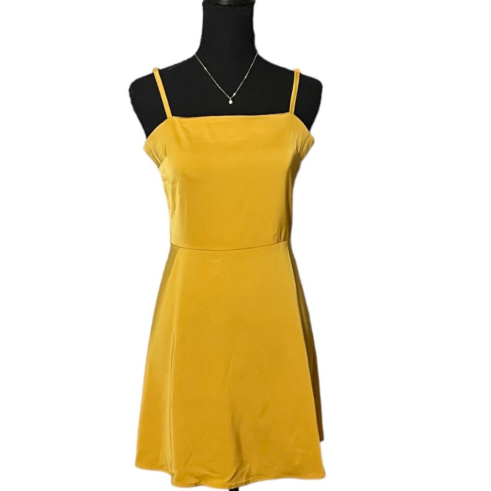 3/$15 Studio 19 Yellow Mustard Women's Small Dress
